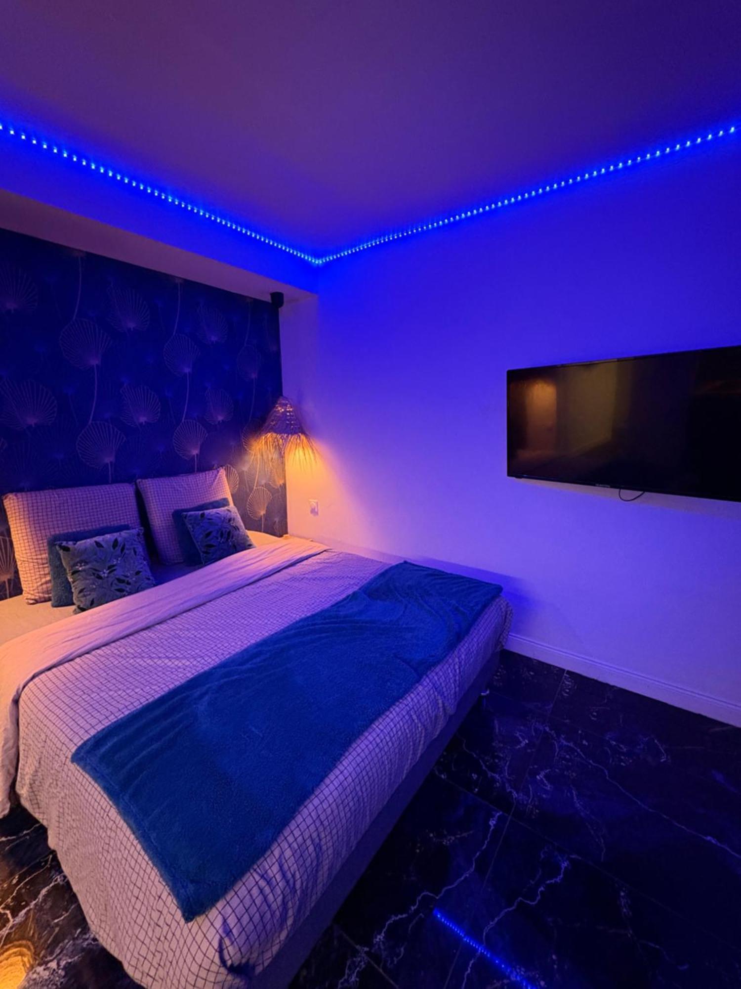 Studio Avec Jaccuzzi Saintry-sur-Seine Экстерьер фото